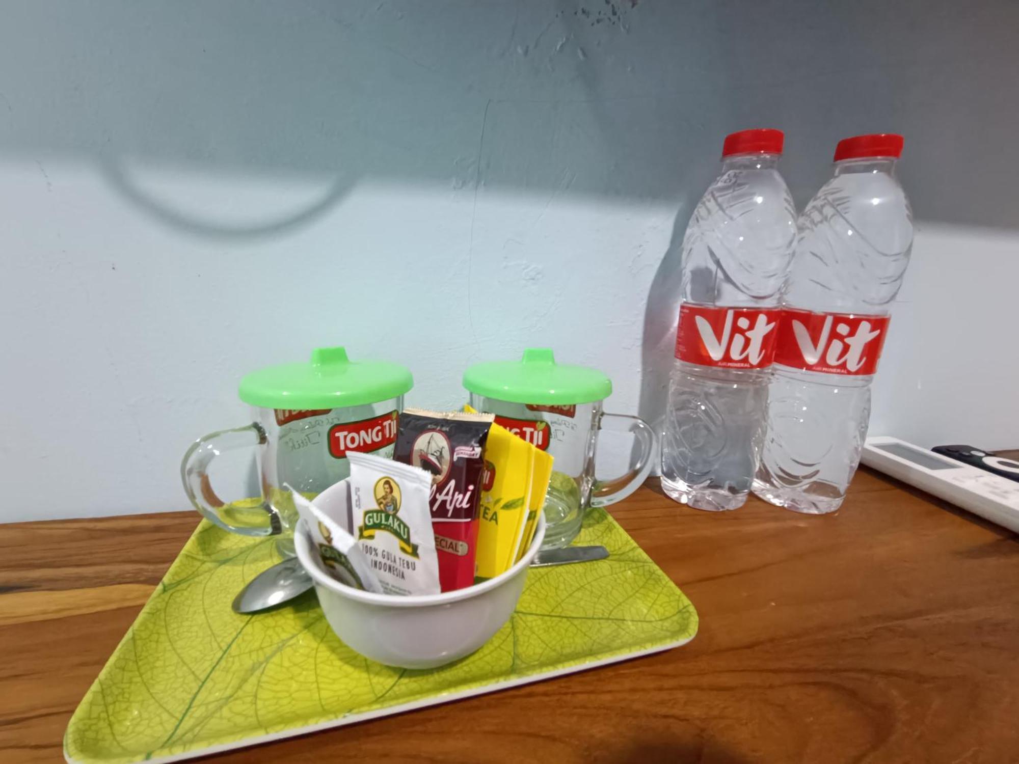 Hotel Kencana Syariah Near Uns Mitra Reddoorz Surakarta (Solo)
